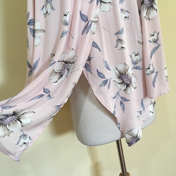 💥 CLEARANCE Floral Split Back Off Shoulder Blouse - Picture 7 of 7